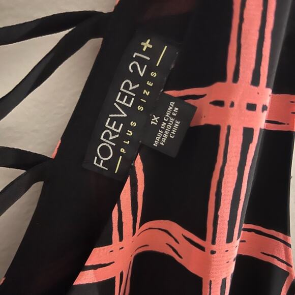 Forever 21‎ Dress - Picture 2 of 2